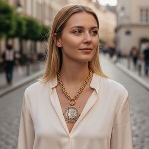 Elegant Gold Coin Pendant Necklace